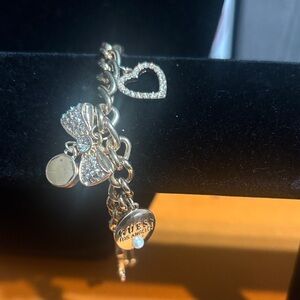 Pre owned Fashion:Guess Gold and Silver Charm Bracelet